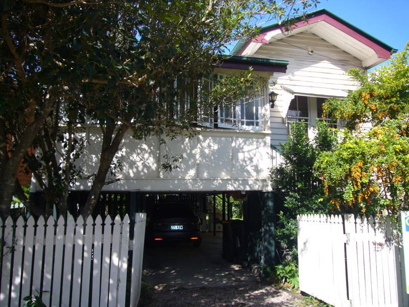 14 Soudan St, Toowong - Image 1