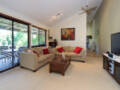 52 Creekside St, Kenmore Hills, Brisbane,  QLD 4069 AUS