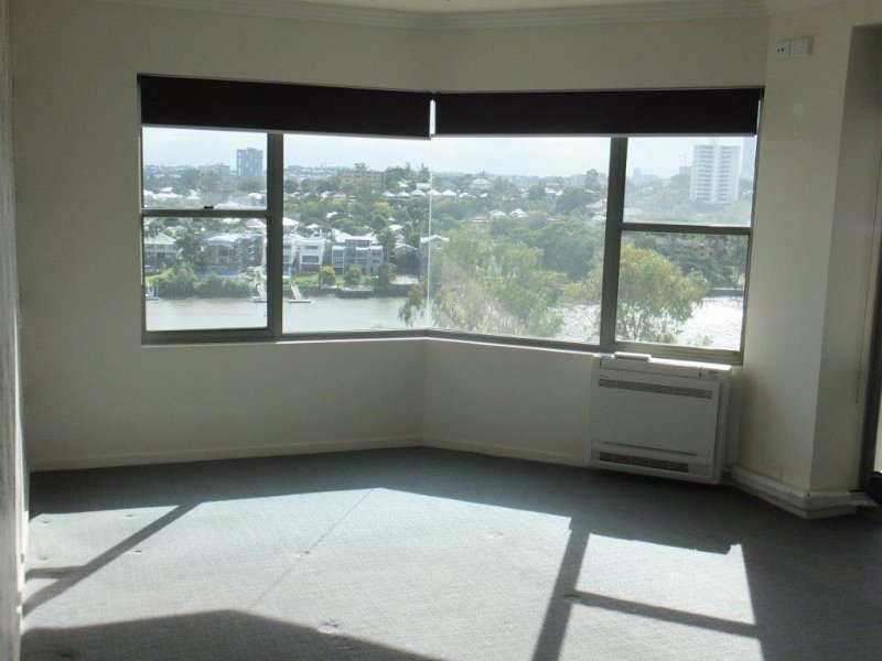 72 Macquarie St, St Lucia - Thumbnail 6