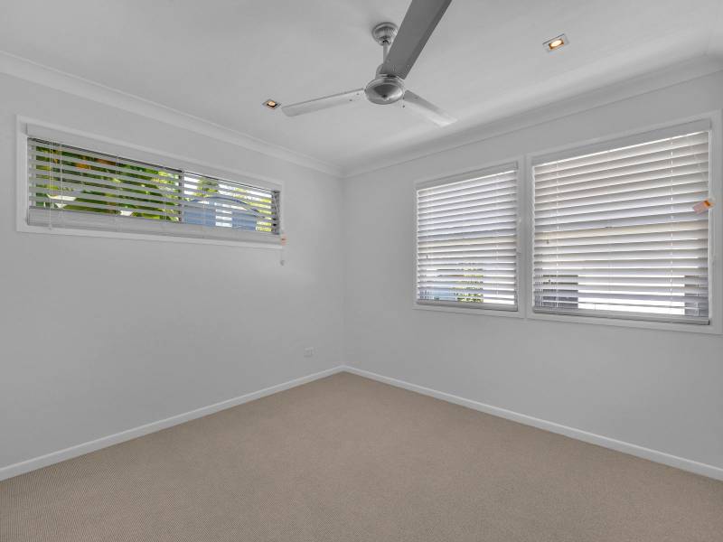 2/12 Gregory St, Taringa, Queensland 4068 Australia