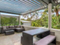 55 Carmody Rd, St Lucia,