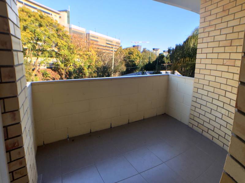 8/11 Mcllwraith St, Auchenflower,