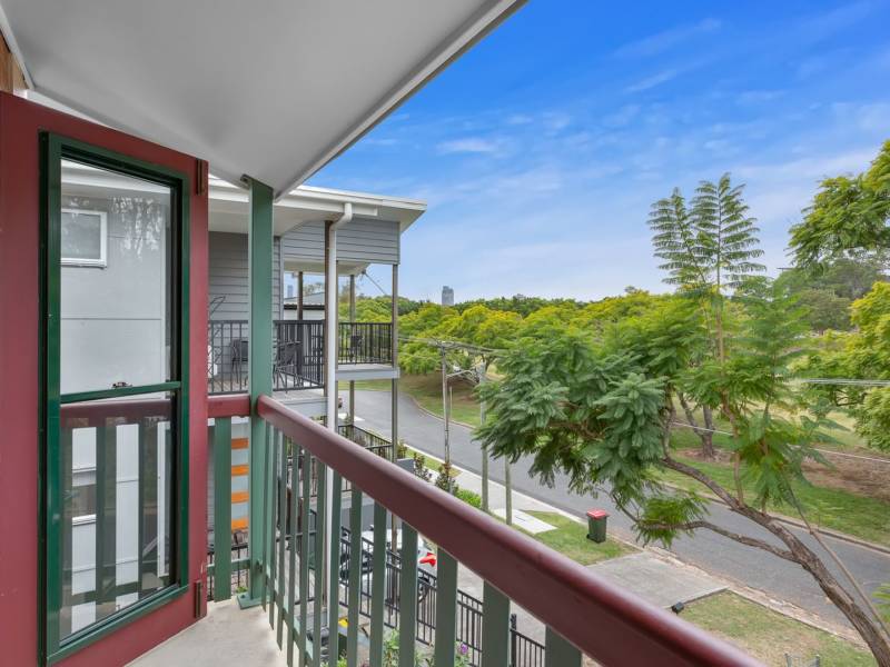 6/119 Munro St, St Lucia,  4067