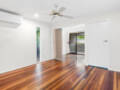 92 Chapel Hill Rd, Chapel Hill, Brisbane,  QLD 4069 Australia