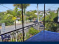 99 Stephens Rd, Highgate Hill,