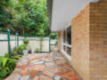 1 Edale St, Kenmore, Brisbane,