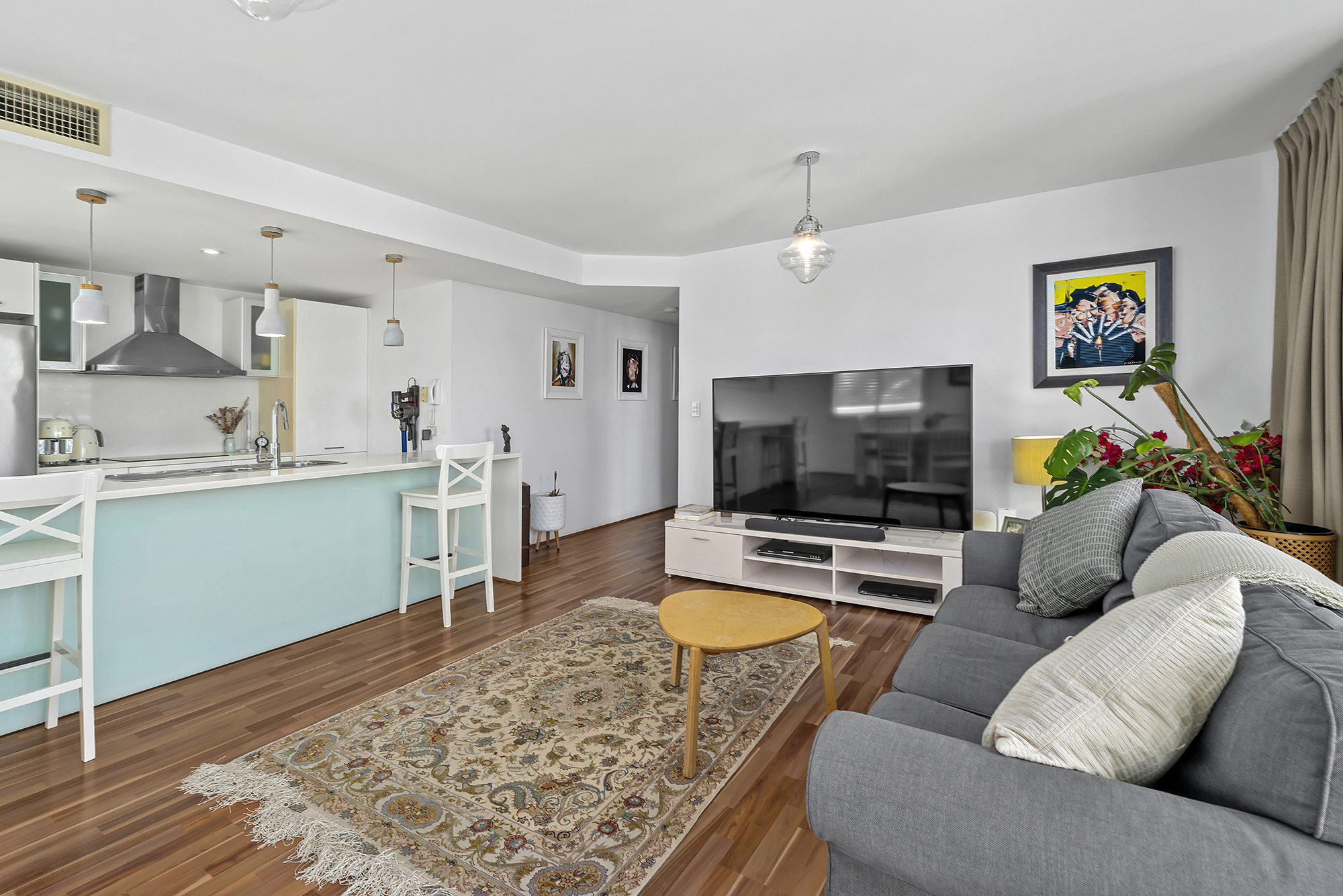 16/53 Dunmore Tce, Surfers Paradise - Thumbnail 4