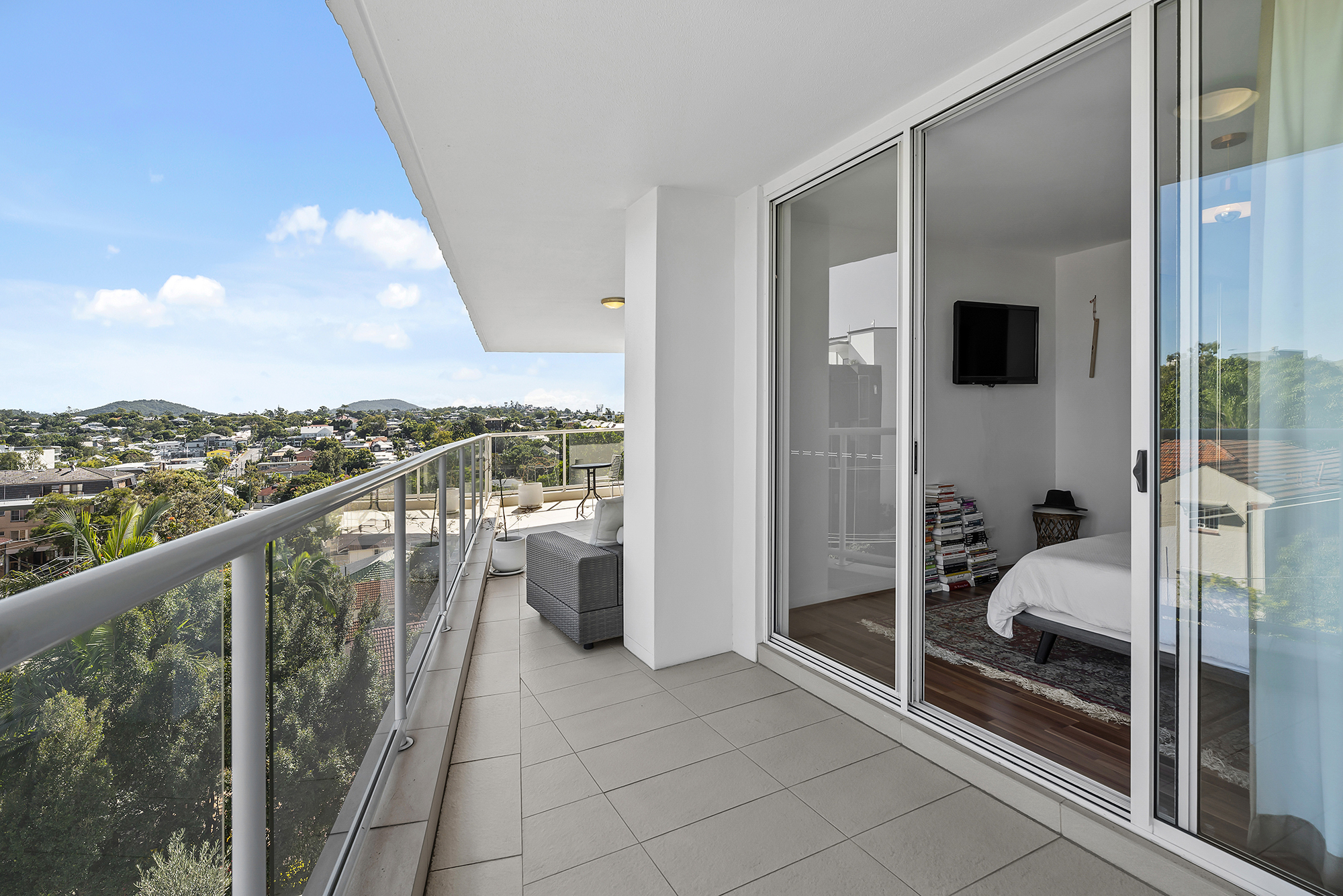 16/53 Dunmore Tce, Surfers Paradise - Thumbnail 8